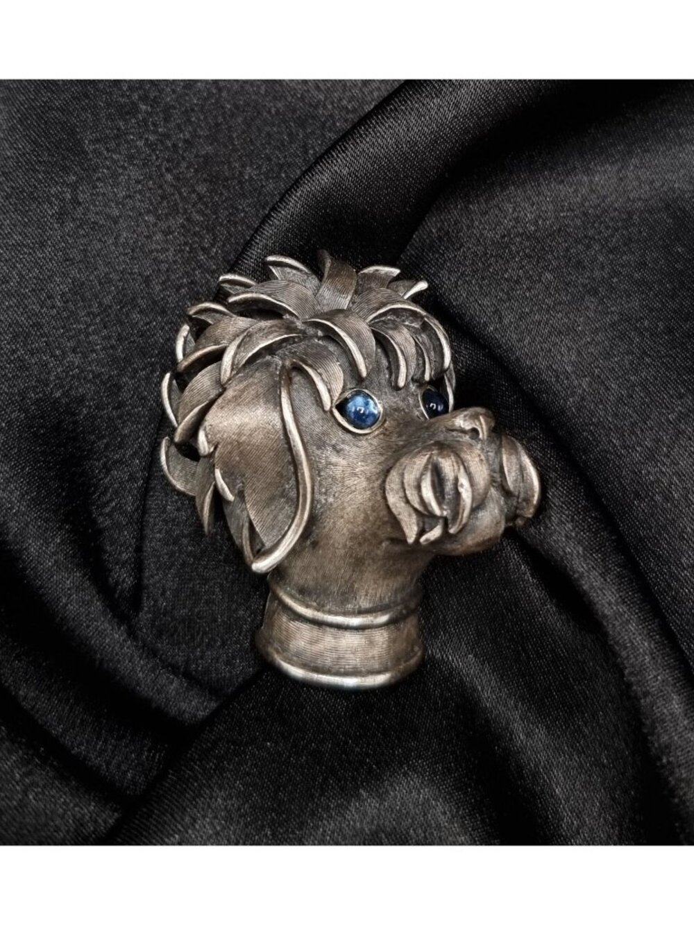 Rare Find Vintage TRIFARI 1960's Dog Head Brooch With Blue Rhinestone Eyes